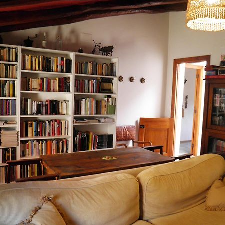 Vallvert de Queralt Casa Miret旅馆 外观 照片