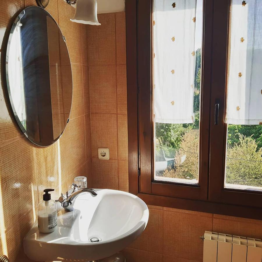 Vallvert de Queralt Casa Miret旅馆 外观 照片