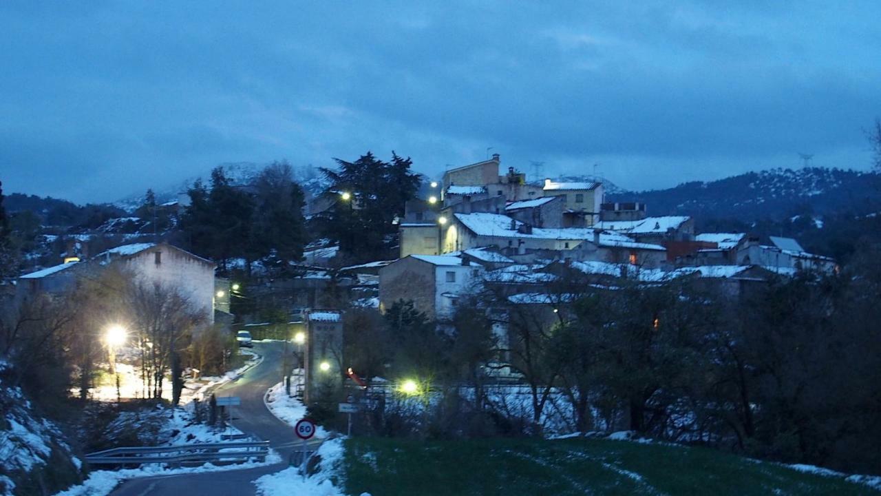 Vallvert de Queralt Casa Miret旅馆 外观 照片